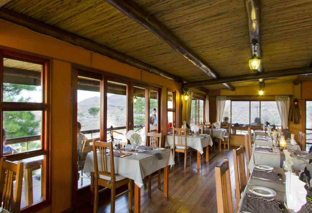 Klein-Aus Vista Desert Horse Inn Exterior photo